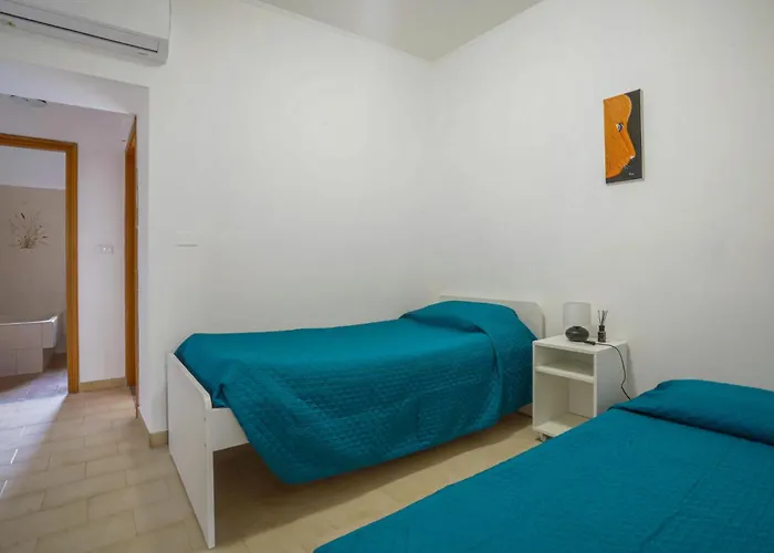 2 Bedroom Cozy In Apartmán Taggia